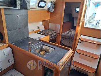 JEANNEAU SUN ODYSSEY 349