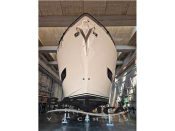 CRANCHI YACHTS SETTANTOTTO 78