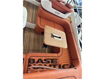 Cranchi E30 Endurance