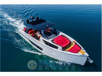 Cranchi A46 Luxury Tender