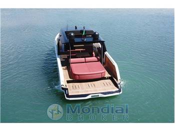 Cranchi A46 Luxury Tender