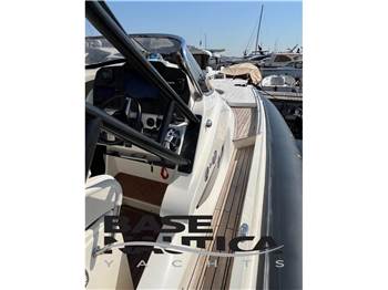 NUOVA JOLLY PRINCE 38 SPORT CABIN