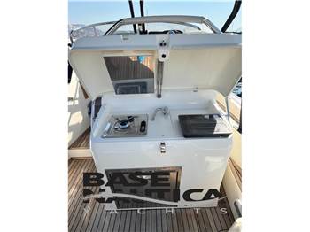 NUOVA JOLLY PRINCE 38 SPORT CABIN