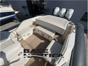 NUOVA JOLLY PRINCE 38 SPORT CABIN