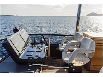 CRANCHI YACHTS SESSANTADUE 62