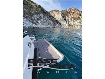 SAXDOR YACHTS 320 GTO