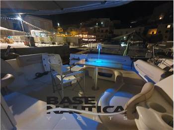 CRANCHI YACHTS ZAFFIRO 32