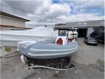 ITALBOATS STINGHER 28 GT