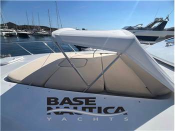 OVERMARINE MANGUSTA 72