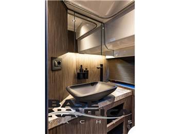 CRANCHI YACHTS A32 O/B