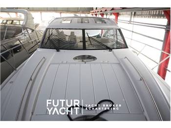 PRINCESS V53