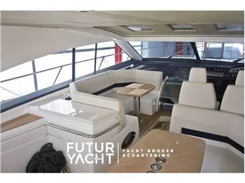 PRINCESS V53