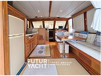 RIVIERA YACHTS ALASKA 42