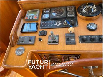 RIVIERA YACHTS ALASKA 42