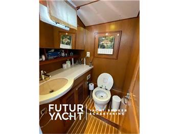 RIVIERA YACHTS ALASKA 42