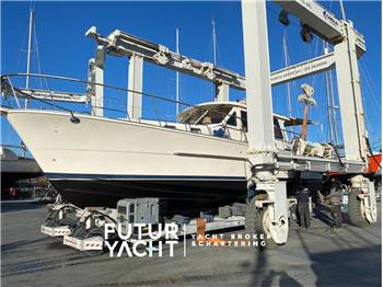 RIVIERA YACHTS ALASKA 42