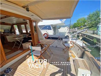 RIVIERA YACHTS ALASKA 42