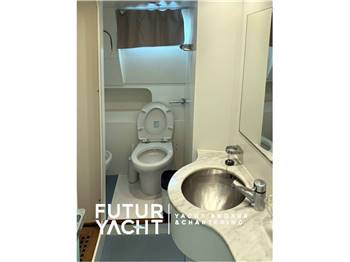 CANTIERI NAVALI LAVAGNA ADMIRAL 28