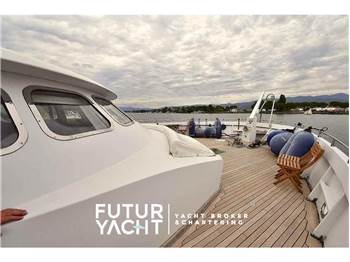 Rodriguez Cantieri Navali RODRIGUEZ 86 - COHETE
