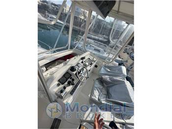 Luhrs 320 Convertible (Refit)