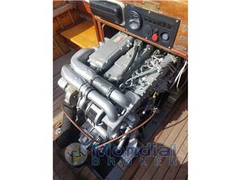 Mussini Gozzo Utility 744