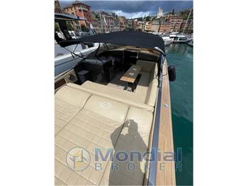 Magnum Marine 38 (REFIT 2025 by THUNDERBOAT ITALIA)