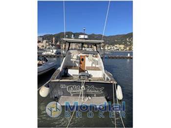 Bertram Express 31 Cruiser (PROJECT BY THUNDERBOAT ITALIA)