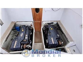 Bertram Express 31 Cruiser (PROJECT BY THUNDERBOAT ITALIA)