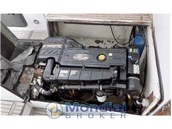 Bertram Express 31 Cruiser (PROJECT BY THUNDERBOAT ITALIA)