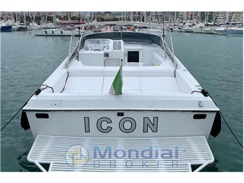 Magnum Marine 40 (REFIT by THUNDERBOAT ITALIA NEL 2022)