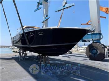 Tornado 38 Flush Deck