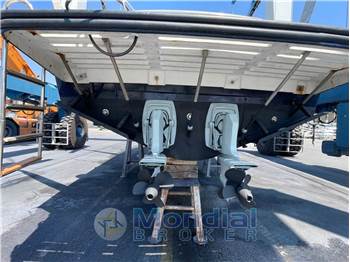 Tornado 38 Flush Deck