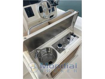 Joker Boat Clubman 28'