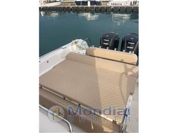 Joker Boat Clubman 28'