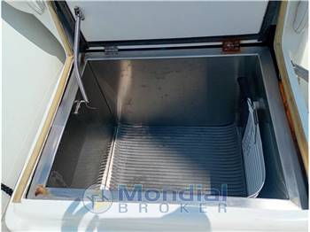 Gommone motonautica vesuviana MV 7,80 COMFORT F.B.