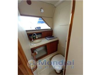 Bertram Yacht 25 Express Cruiser (REFIT COMPLETO)