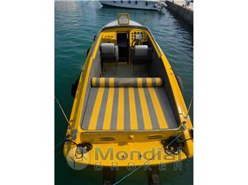 Performance Marine 807