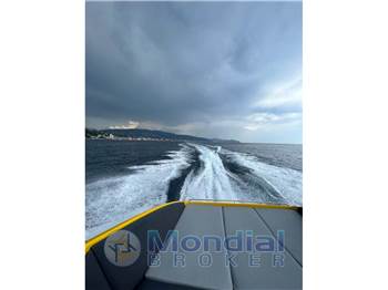 Performance Marine 807