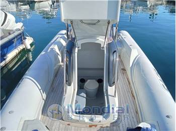 SACS Strider 800