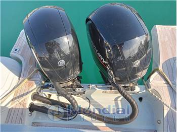 SACS Strider 800