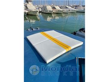 Magnum Marine 38 (REFIT 2024 by THUNDERBOAT ITALIA)