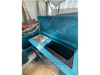 Magnum Marine 38 (REFIT 2024 by THUNDERBOAT ITALIA)