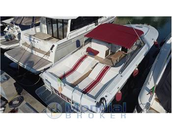 Magnum Marine 40