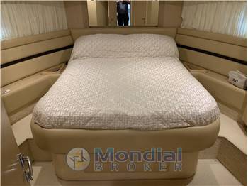 Ferretti Yachts Ferretti 550