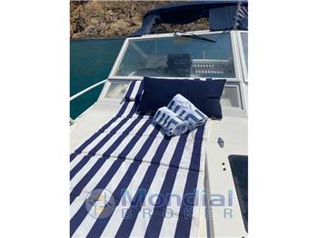 Bertram Yacht 28 Moppie