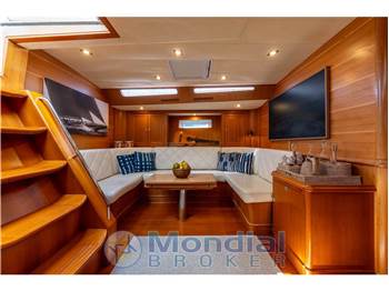 C.N. Yacht 2000 Felci 71