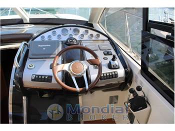 ABSOLUTE YACHTS 47 HARD TOP