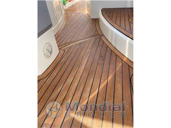 ABSOLUTE YACHTS 47 HARD TOP
