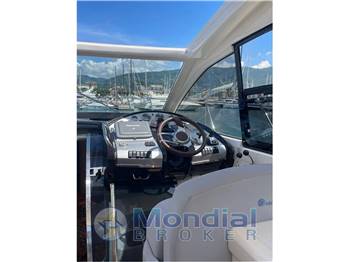 ABSOLUTE YACHTS 47 HARD TOP