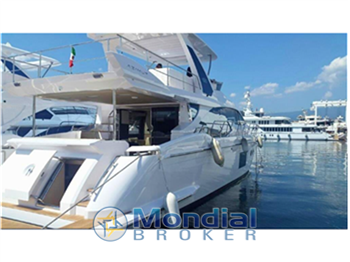 AZIMUT 66 Flybridge
